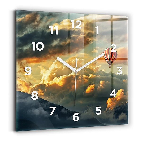 Horloge murale carrée Vol en ballon dans les nuages