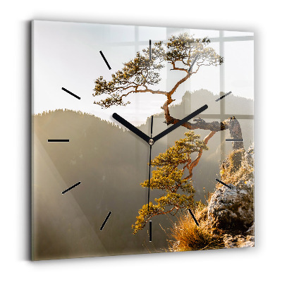 Horloge carrée en verre Arbre dans les montagnes
