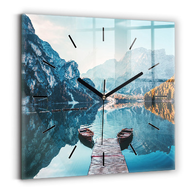 Horloge carrée en verre Bateaux sur un lac