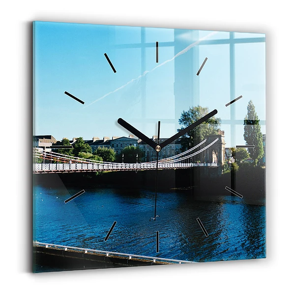 Horloge murale carrée Southportland en Écosse