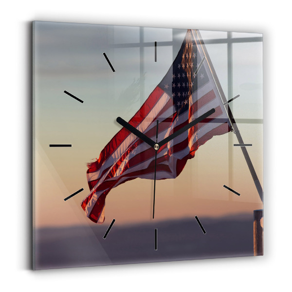 Horloge murale carrée Le drapeau américain flottant