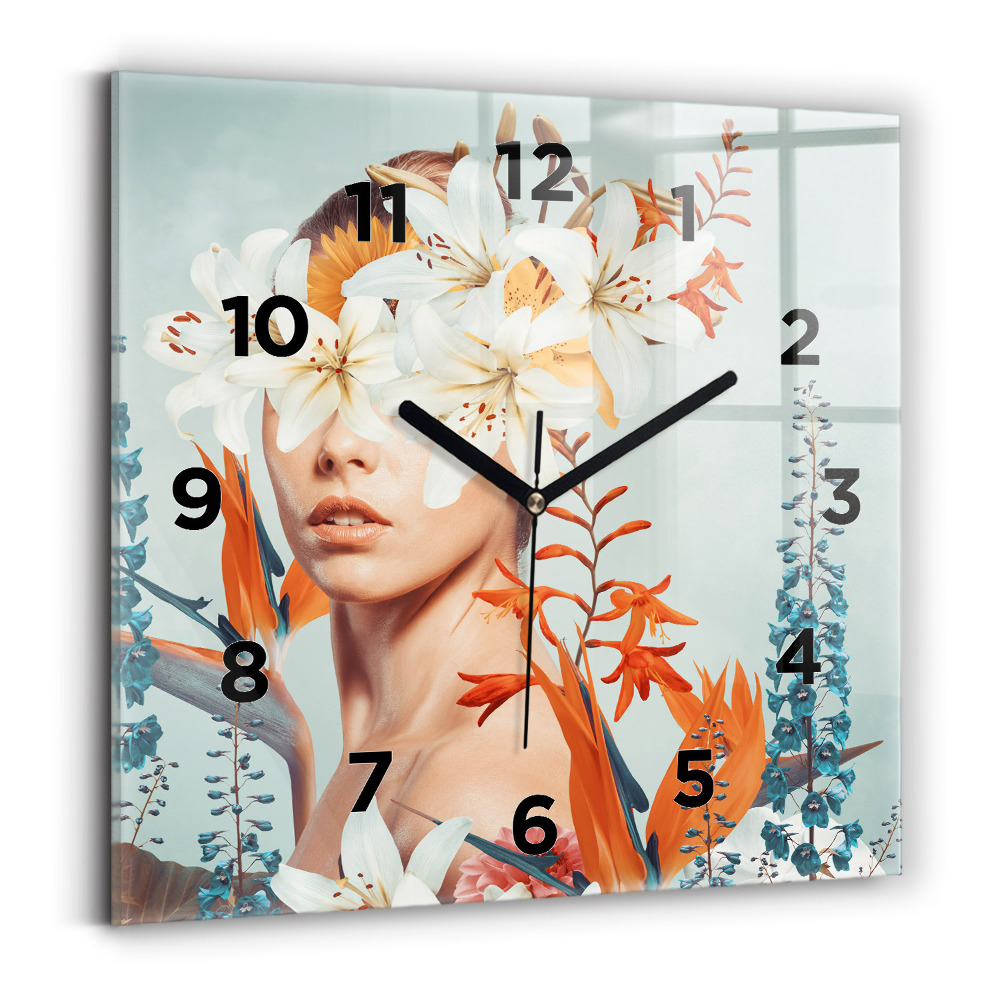 Pendule carrée en verre Femme avec des fleurs