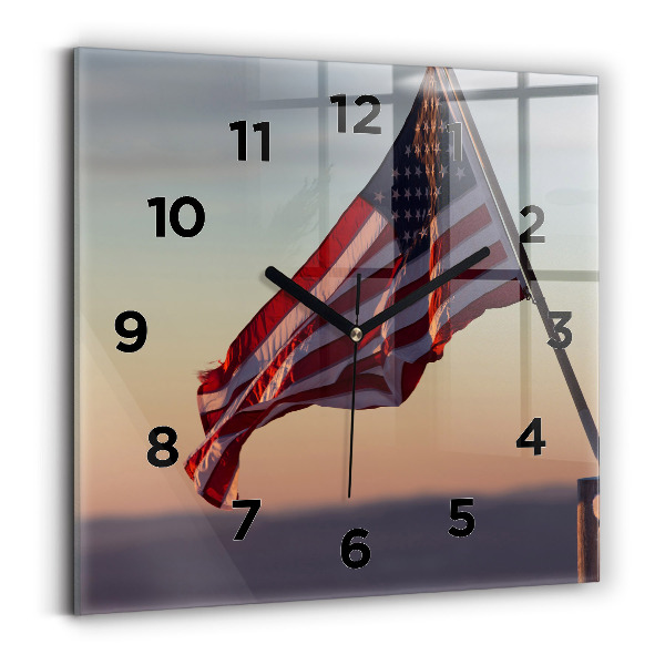Horloge murale carrée Le drapeau américain flottant