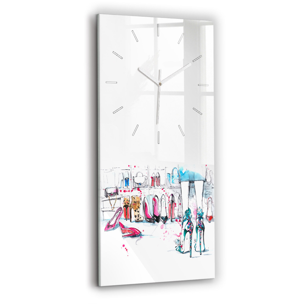Horloge verticale en verre Élément de féminité