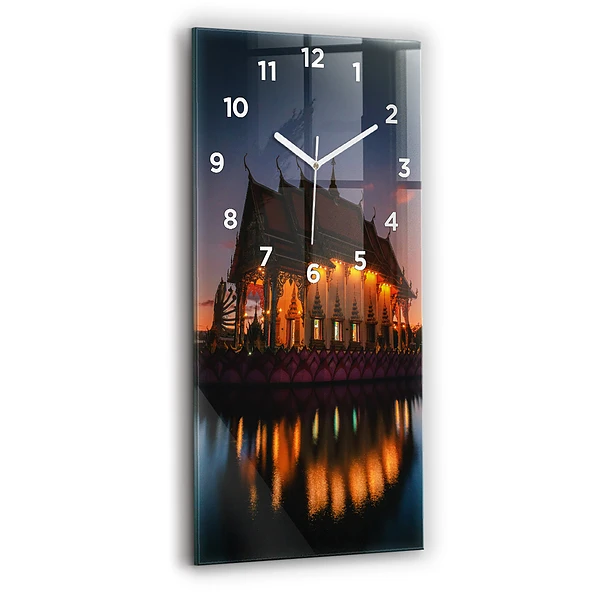 Horloge murale verticale Temple à Bangkok