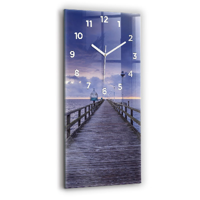 Horloge verticale en verre Jetée sur la mer Baltique