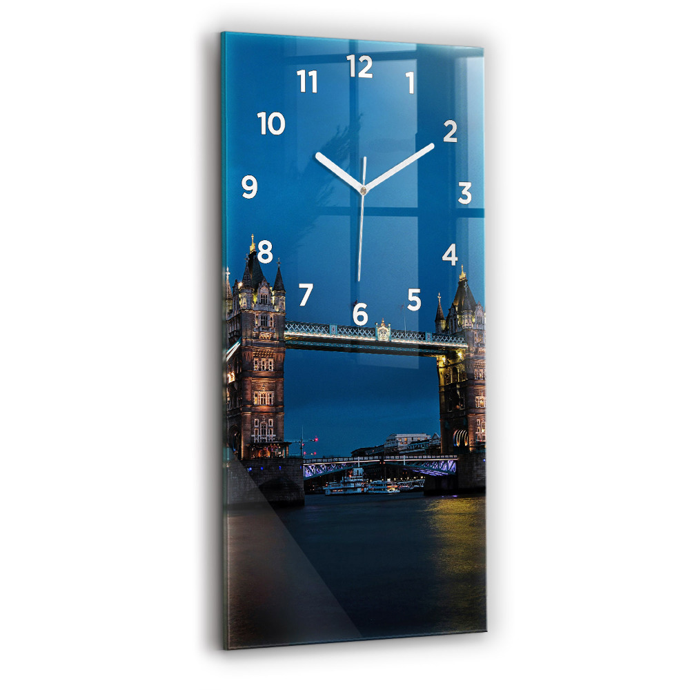 Horloge verticale en verre Tower Bridge Londres la nuit