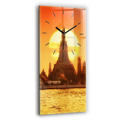 Horloge rectangulaire verticale Wat arun Bangkok Thaïlande