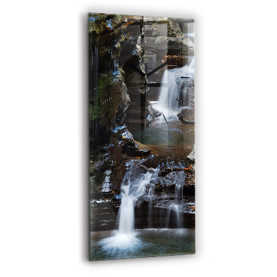 Horloge murale verticale Cascade et rochers d'Islande