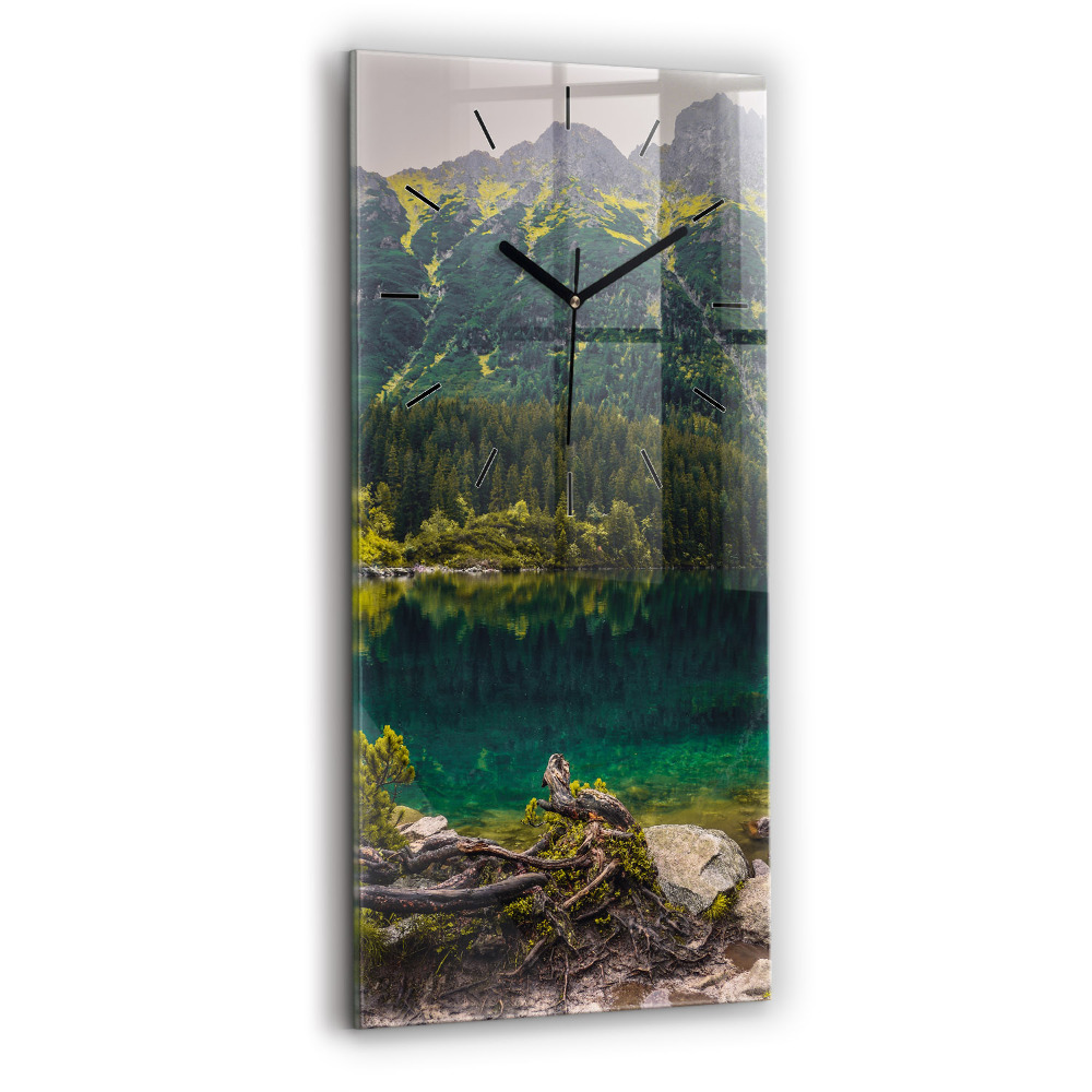 Horloge rectangulaire verticale Morskie Oko dans les Tatras