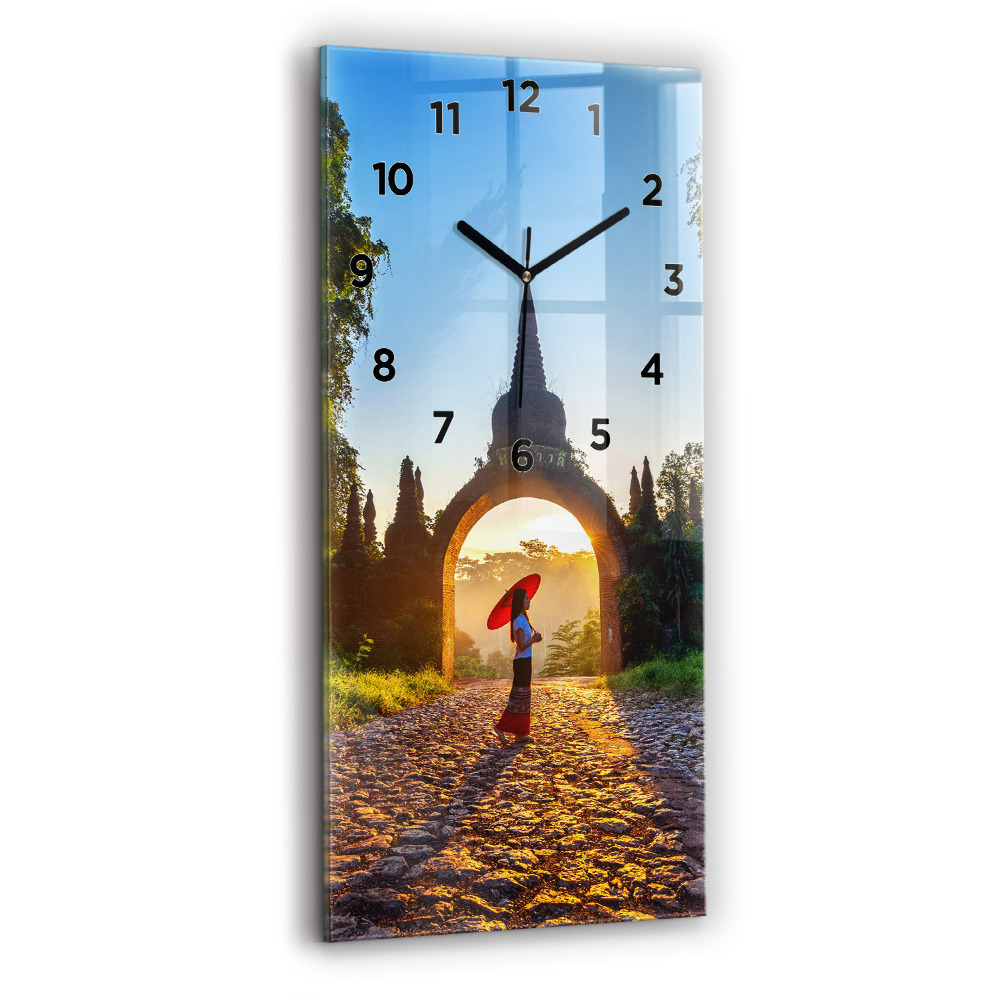 Horloge murale verticale Parc de Surat Thani en Thaïlande