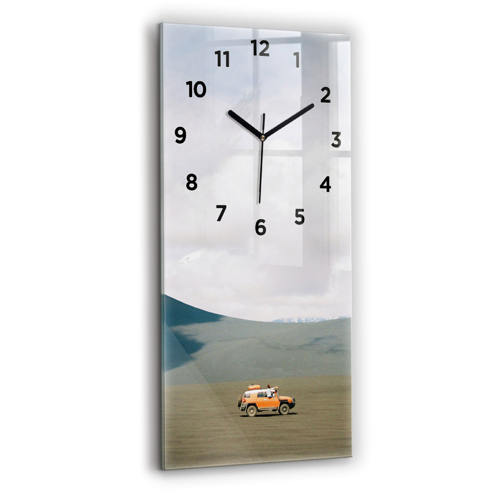 Horloge rectangulaire verticale Véhicule dans le désert du Kamchatka