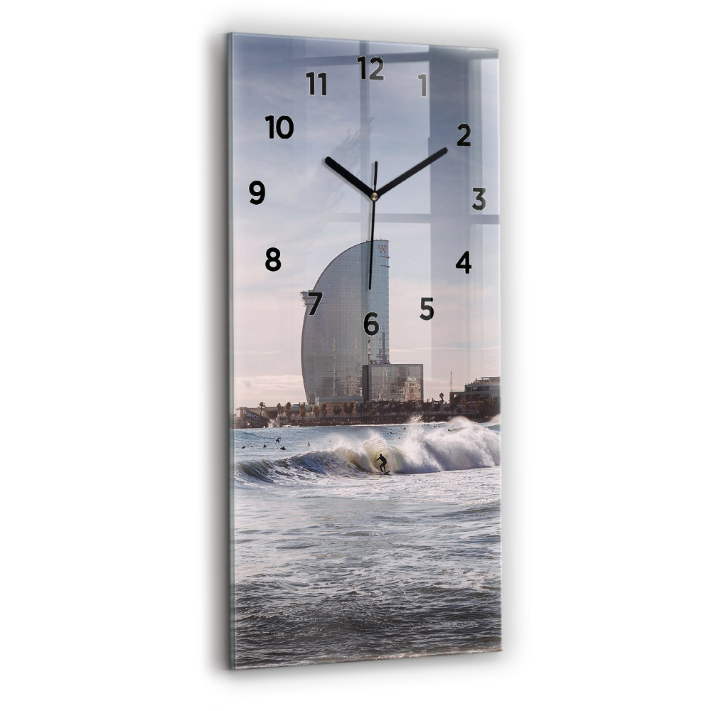 Horloge rectangulaire verticale Surfeur de Barcelone