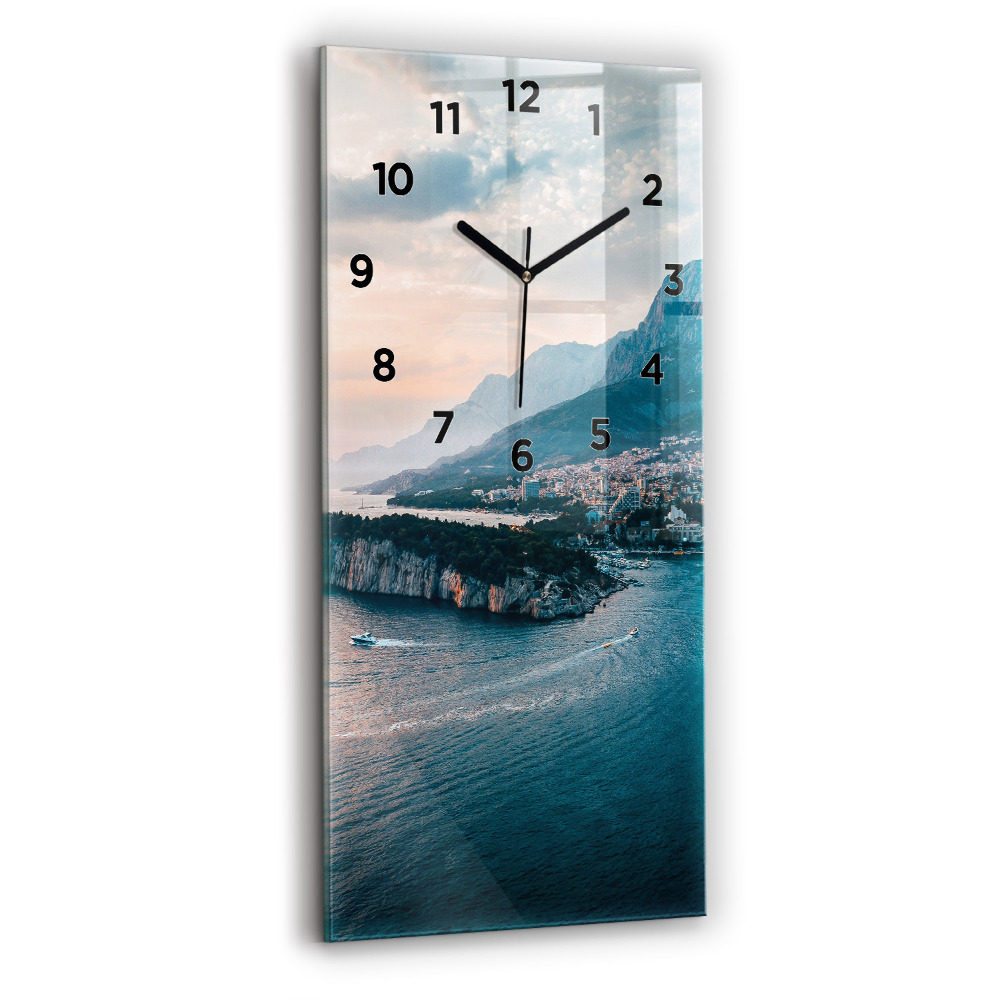 Horloge verticale en verre Île en Croatie