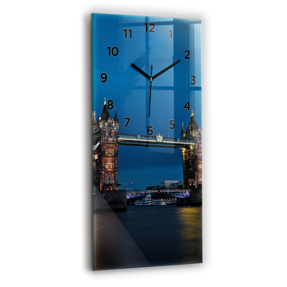 Horloge verticale en verre Tower Bridge Londres la nuit