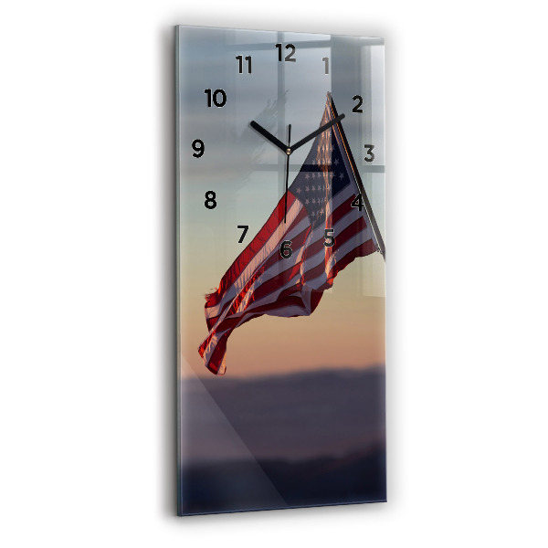 Horloge verticale en verre Le drapeau américain flottant