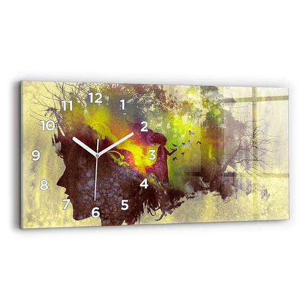 Horloge murale horizontale Femme dans la forêt