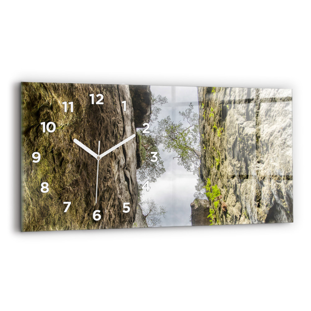 Horloge horizontale en verre Cité du rock en République tchèque
