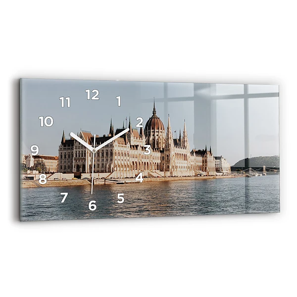 Horloge horizontale en verre Parlement à Budapest