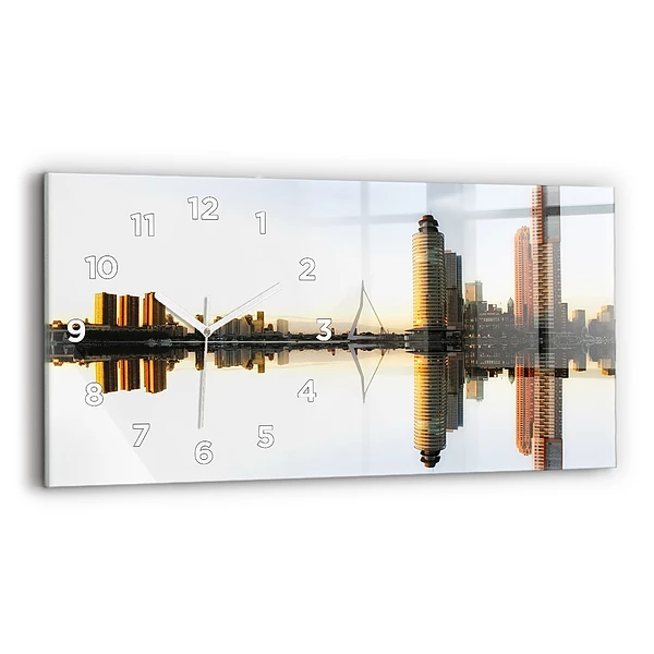 Horloge horizontale en verre Ville au bord de la rivière