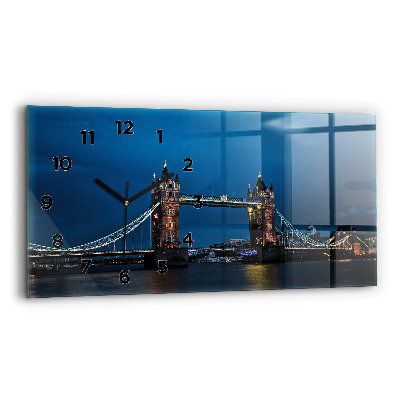 Horloge rectangulaire horizontale Tower Bridge Londres la nuit