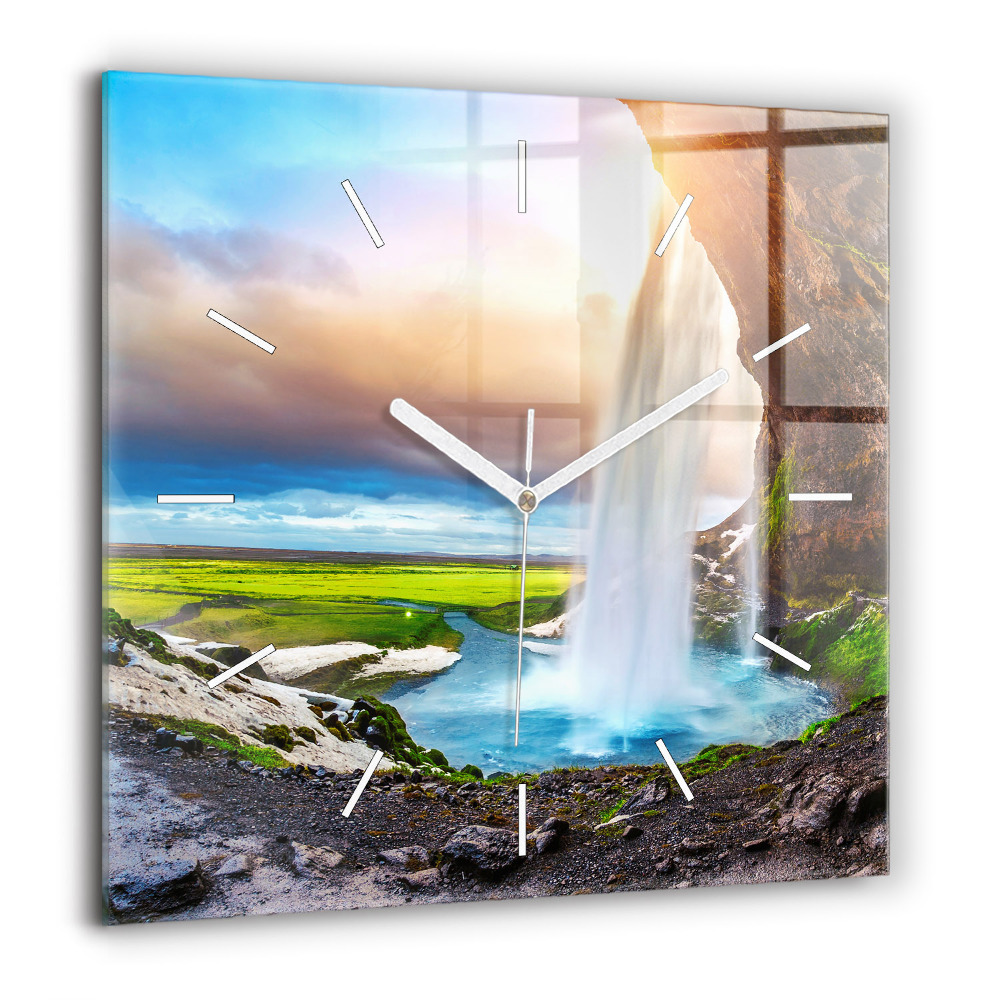 Pendule carrée en verre 60x60 cm Chute d'eau en Islande
