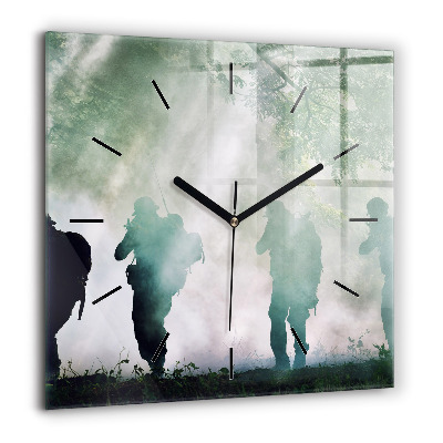 Horloge murale carrée 60x60 cm Soldats dans la forêt