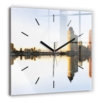 Horloge murale carrée 60x60 cm Ville au bord de la rivière