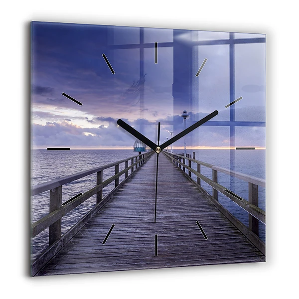 Pendule carrée en verre 60x60 cm Jetée sur la mer Baltique