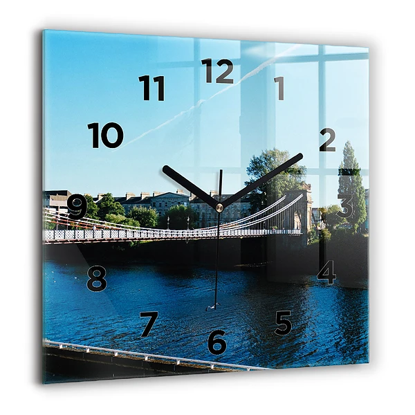 Horloge murale carrée 60x60 cm Southportland en Écosse