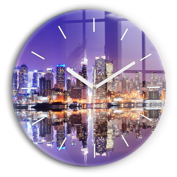 Horloge ronde New York City la nuit