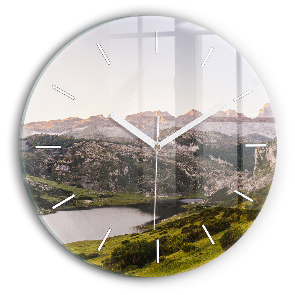 Horloge ronde en verre Lac et montagnes des Pyrénées