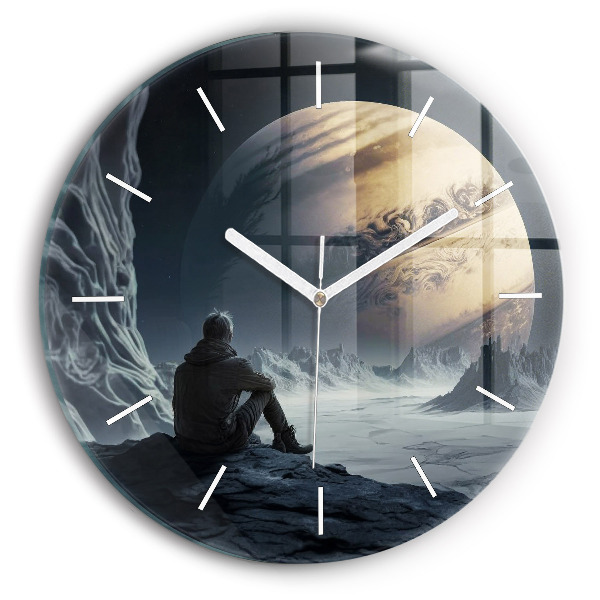 Horloge ronde Homme sur fond de lune