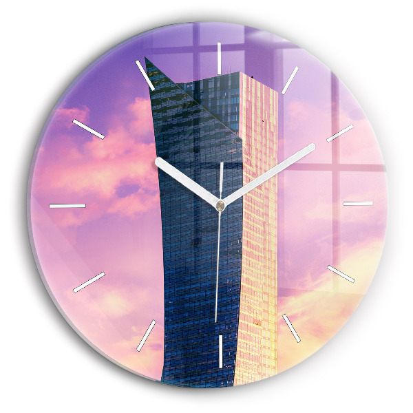Horloge ronde en verre Gratte-ciel à Varsovie