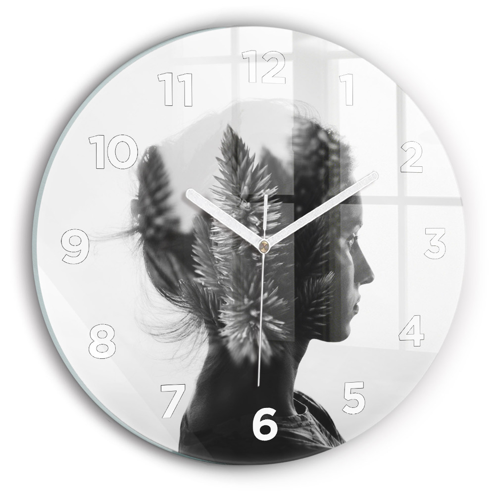 Pendule murale ronde Portrait d'une femme