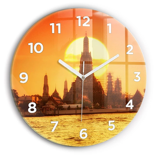 Horloge ronde Wat arun Bangkok Thaïlande