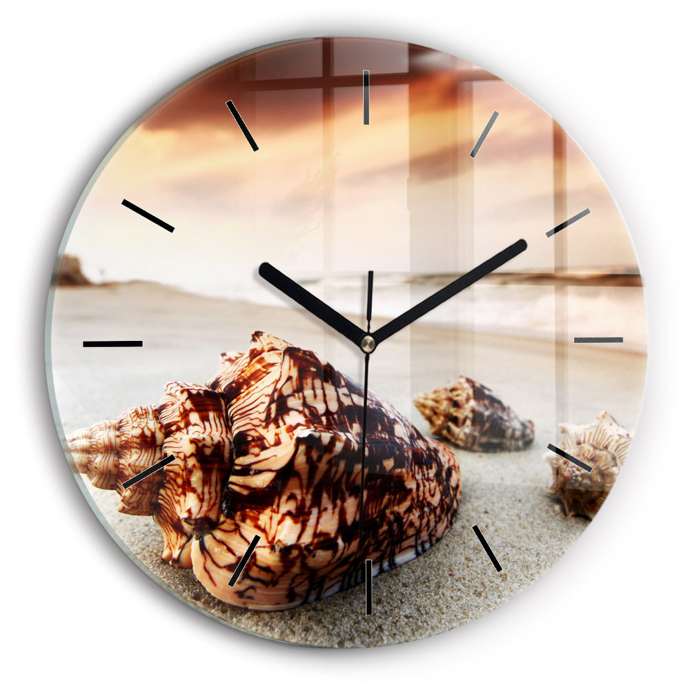 Coquillage sur la plage Pendule murale ronde