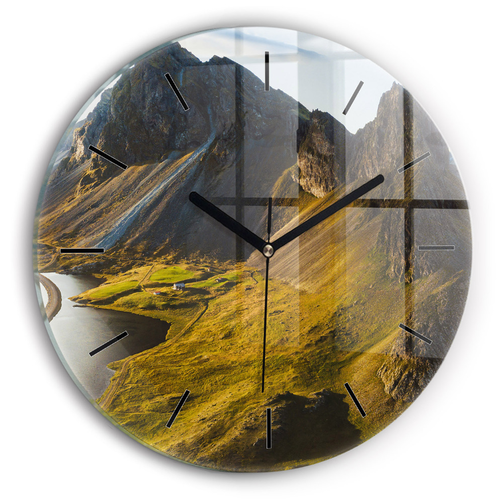 Route en Islande Pendule murale ronde