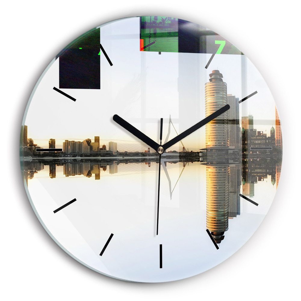 Ville au bord de la rivière Horloge ronde murale