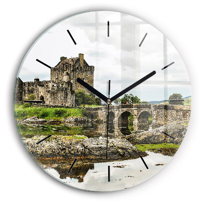 Château d'Eilean Donan en Écosse Horloge ronde en verre