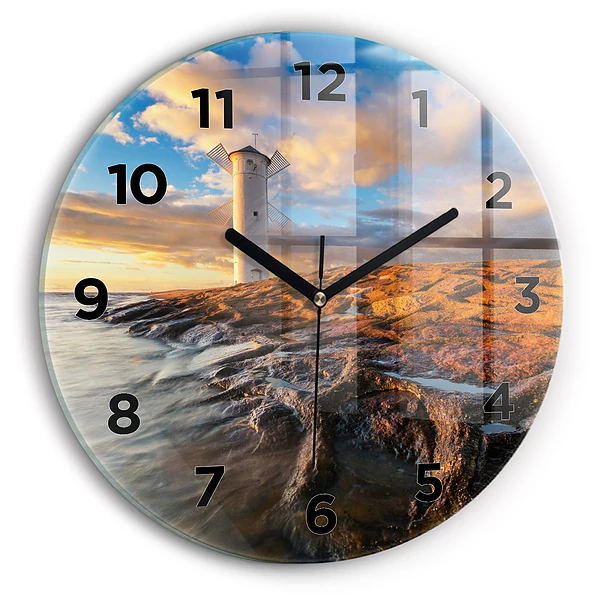 Horloge ronde Phare et mer Baltique