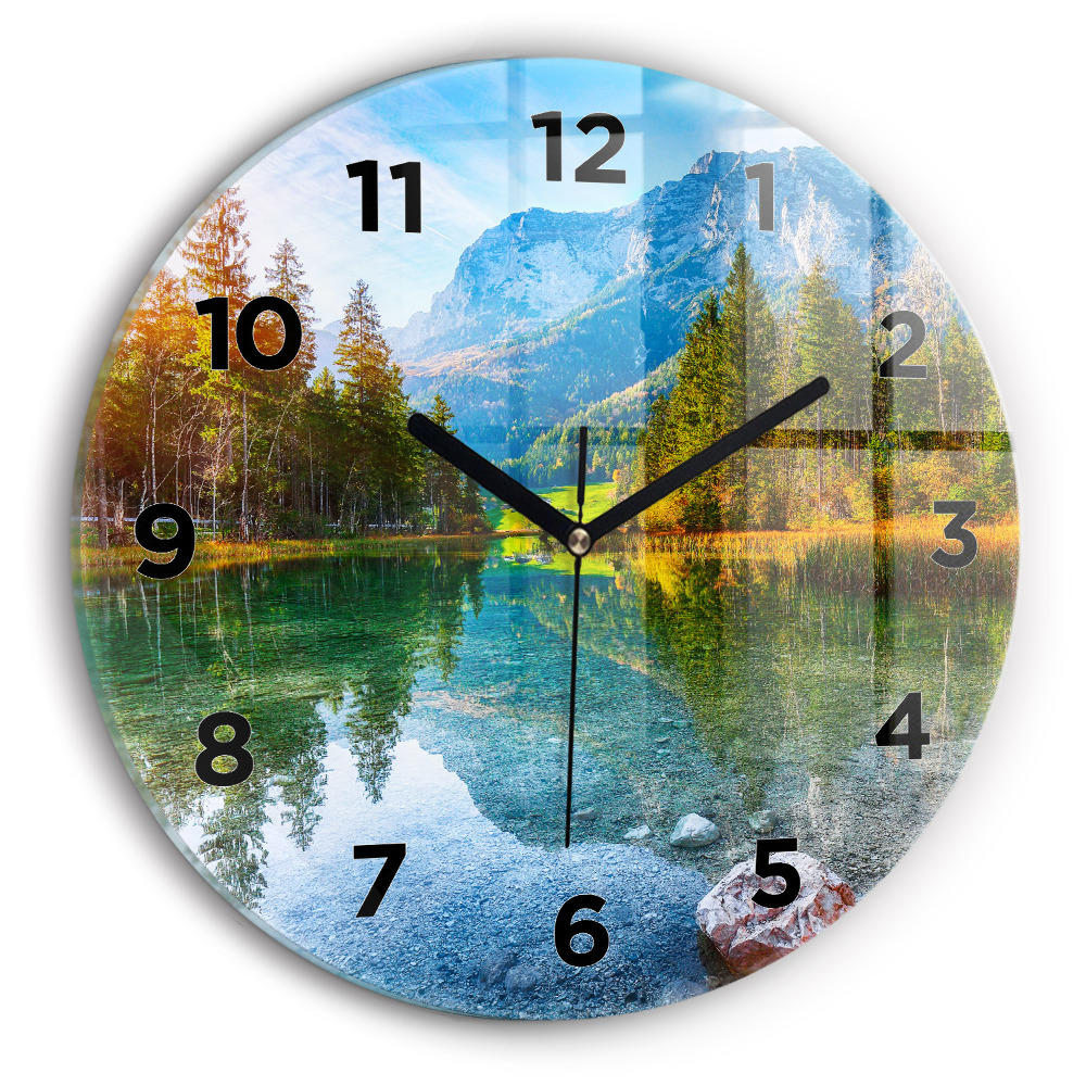 Horloge ronde Rivière montagnes Paysage