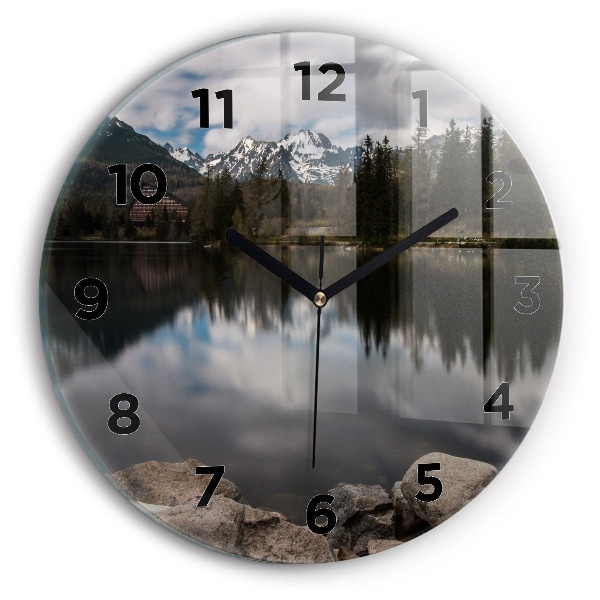Horloge ronde en verre Hautes Tatras en Slovaquie