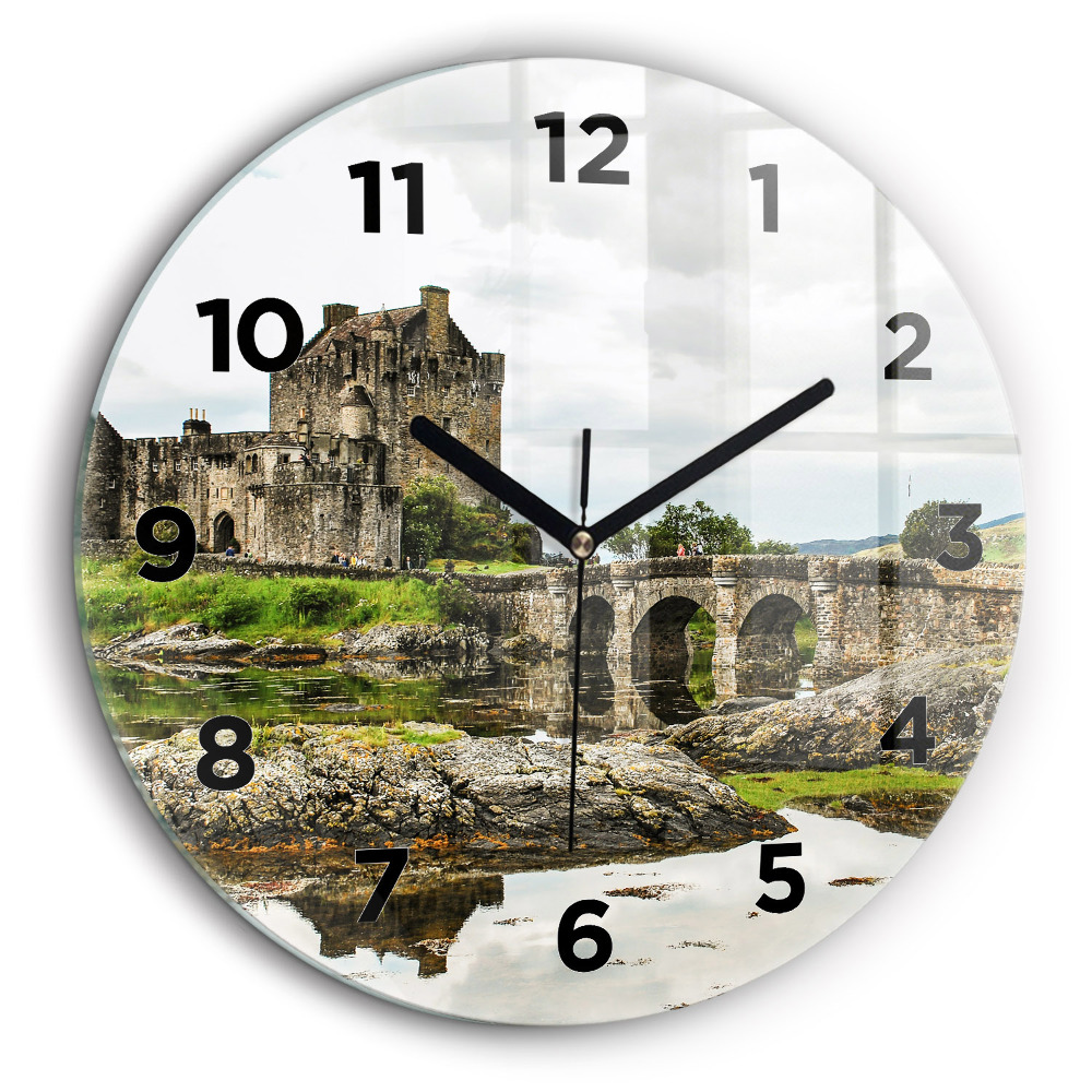 Château d'Eilean Donan en Écosse Horloge ronde en verre 60 cm
